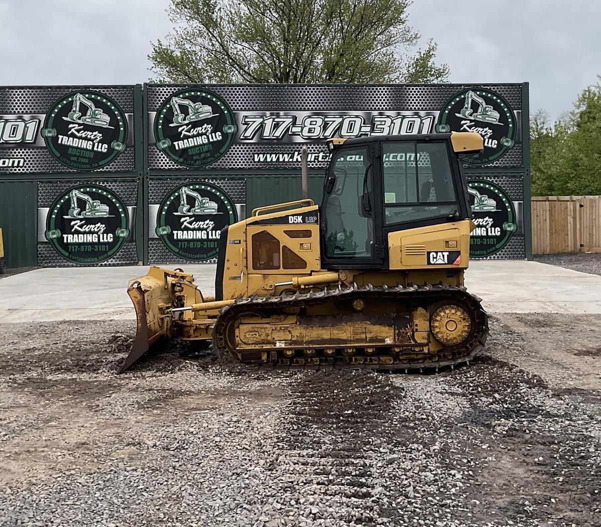 2010 Caterpillar D5K LGP dozer